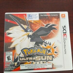 Pokemon sun 3ds game with case‎